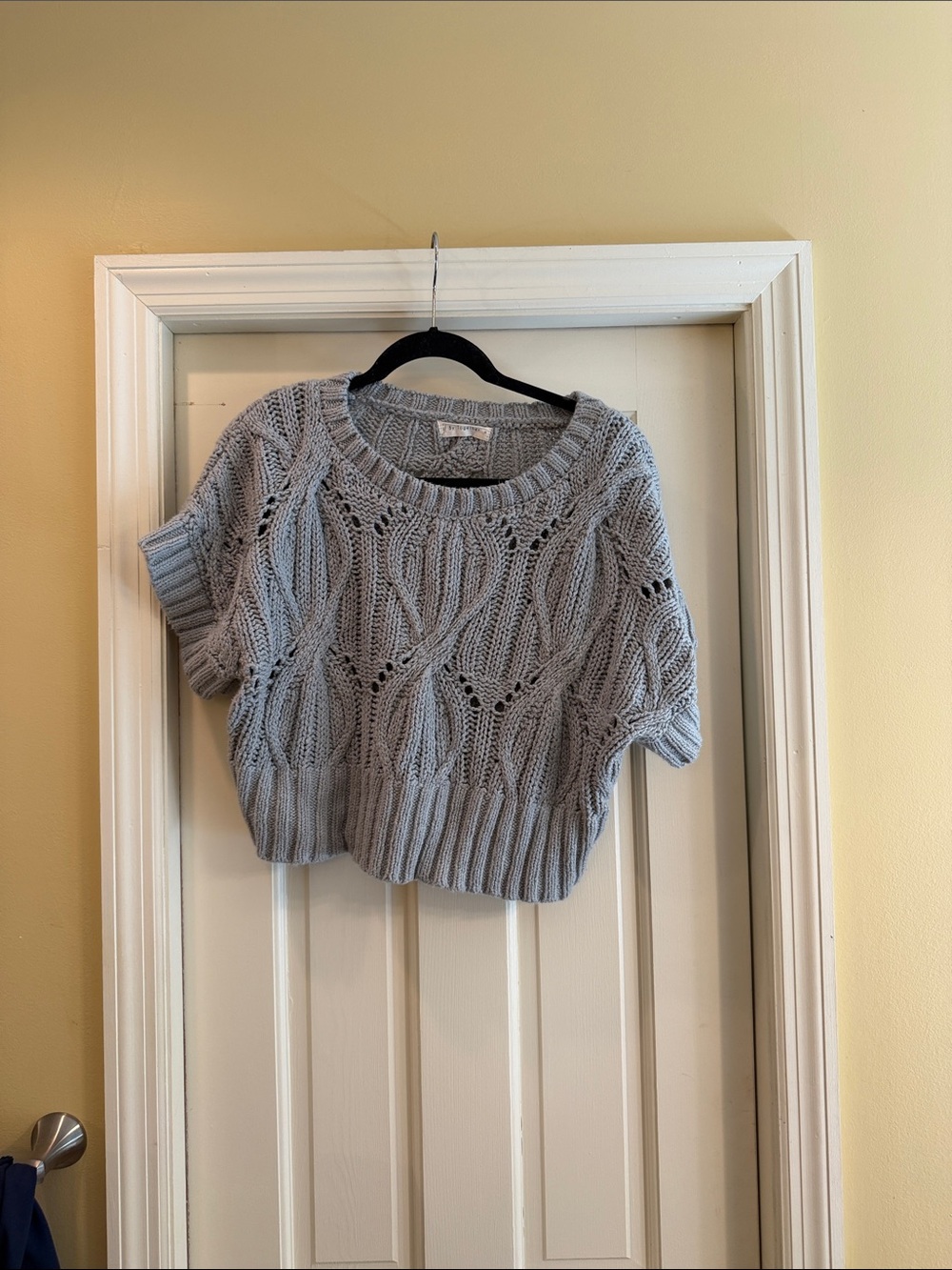 By Together Light Gray Knit Short-Sleeve Sweater